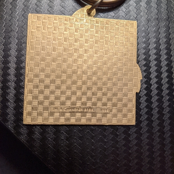 Vintage Looney tunes Tasmanian Devil Keychain - Picture 3 of 3